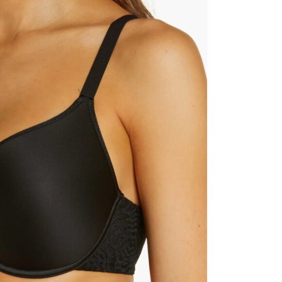 Chantelle C Jolie Comfort Convertible T-Shirt Bra - Black - Picture 3 of 13